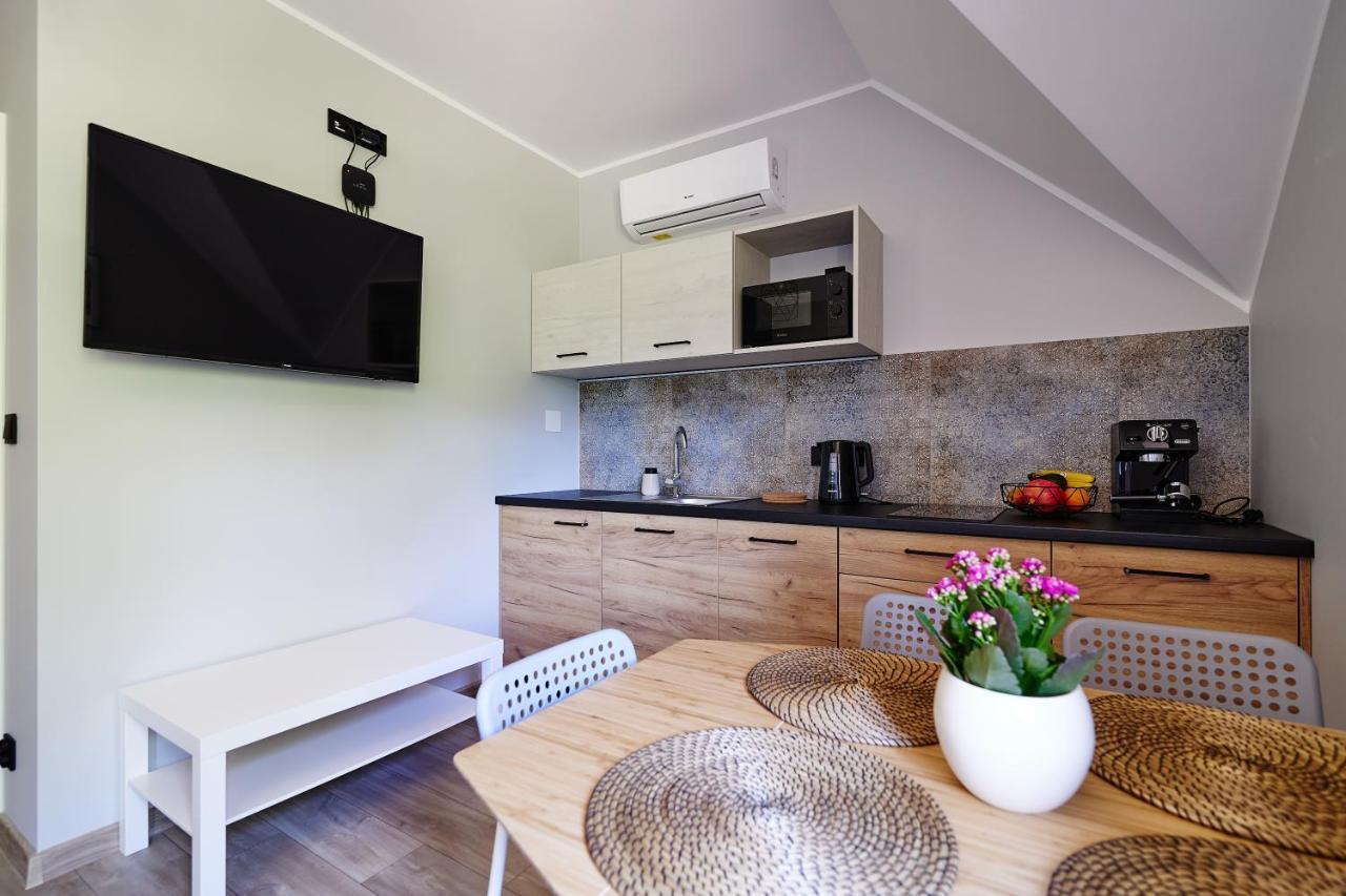 Dom Pod Jesionem Apartamento Jaroszowice Exterior foto