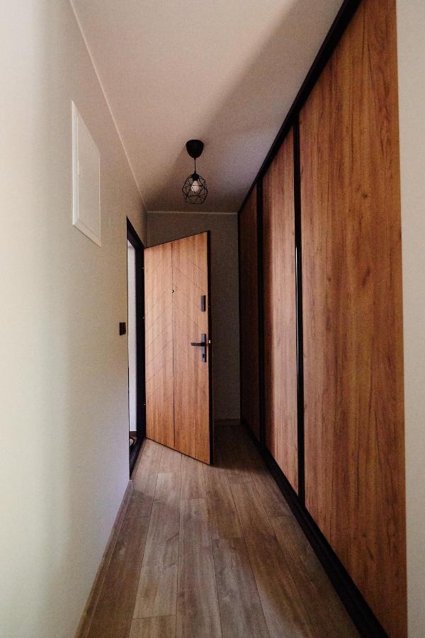 Dom Pod Jesionem Apartamento Jaroszowice Exterior foto