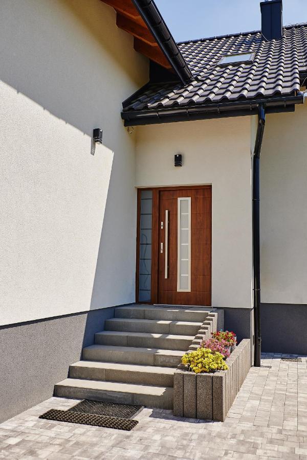 Dom Pod Jesionem Apartamento Jaroszowice Exterior foto